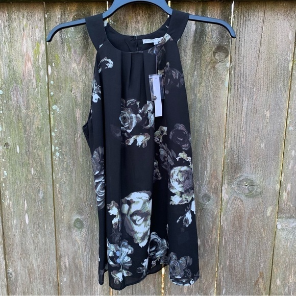 Violet & Claire Tops - VIOLET + CLAIRE dark floral sleeveless round neck top office date night dressy